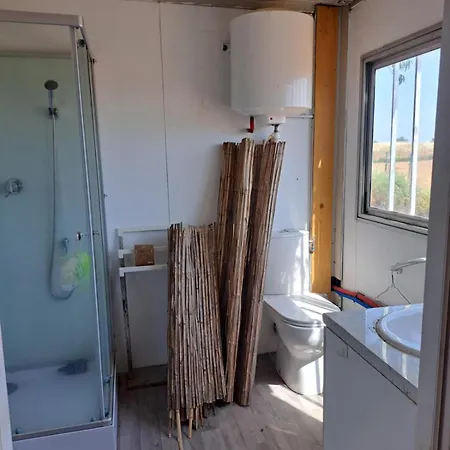 Tiny House Roulotte Pleine Campagne Dans Ferme Biologique Campsite